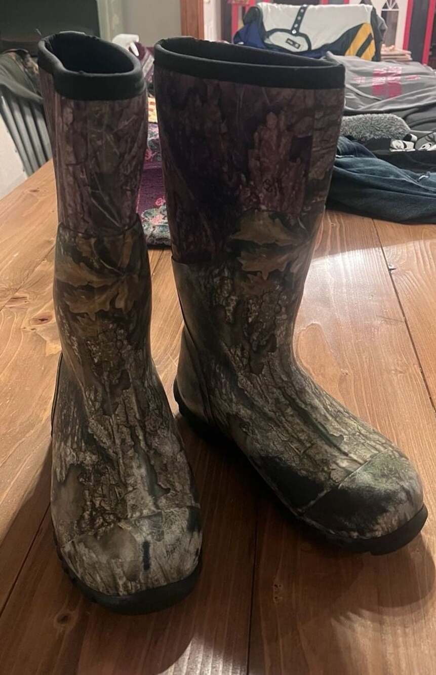 Bogs Mossy Oak Insulated 400 Thinsulate Rubber Boots size 9